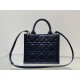 Tote book