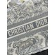 Tote book