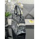 Tote book