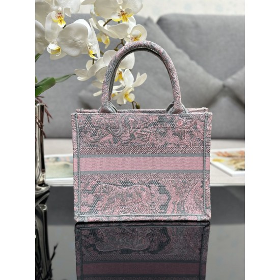 Tote book