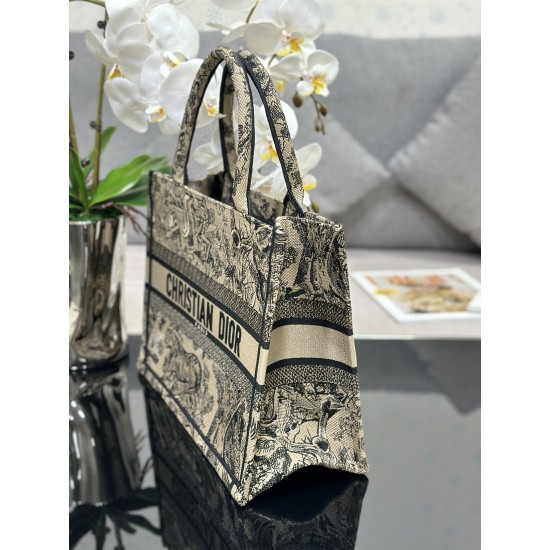 Tote book
