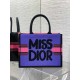 Tote book