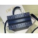 Tote book