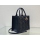 Tote book