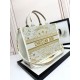 Tote book