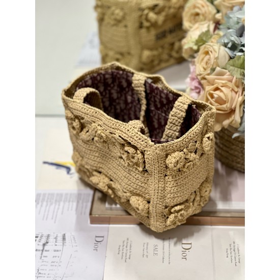 Tote book