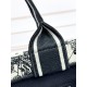 Tote book