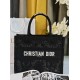 Tote book