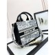 Tote book