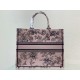 Tote book
