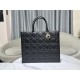 Tote book