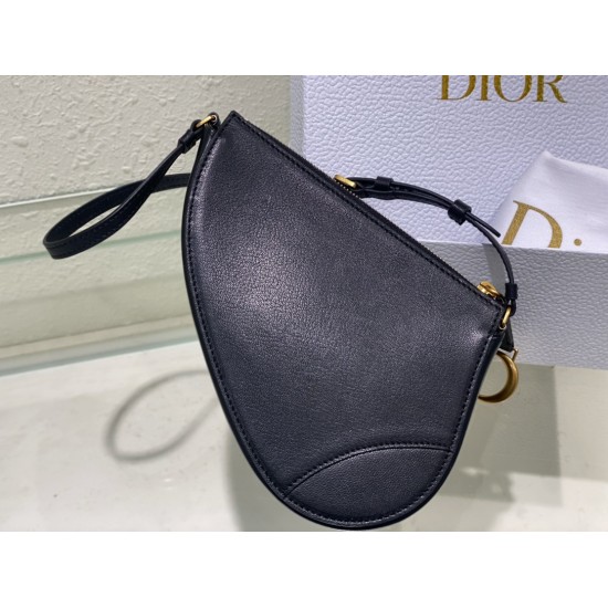 Saddle