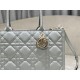 Tote book