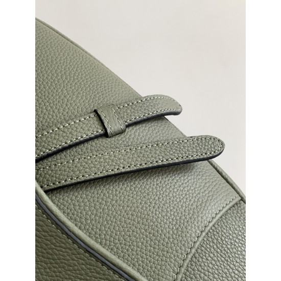Saddle