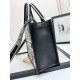 Tote book