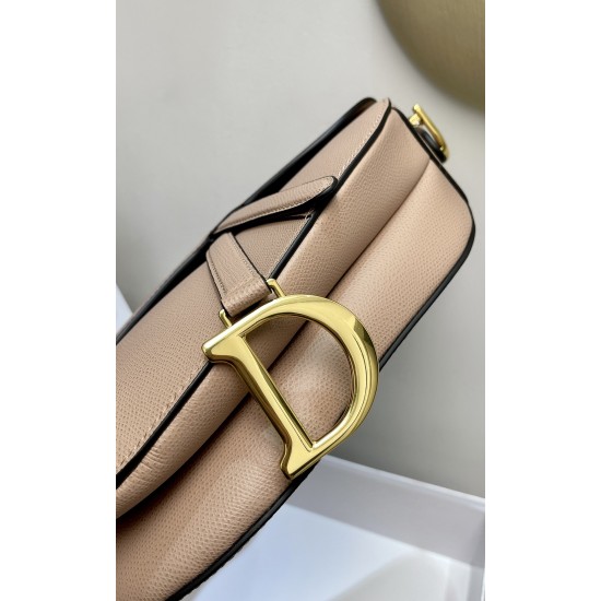 Saddle
