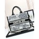 Tote book