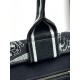 Tote book