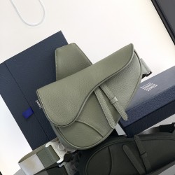 Saddle