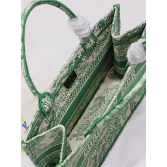 Tote book Tote book