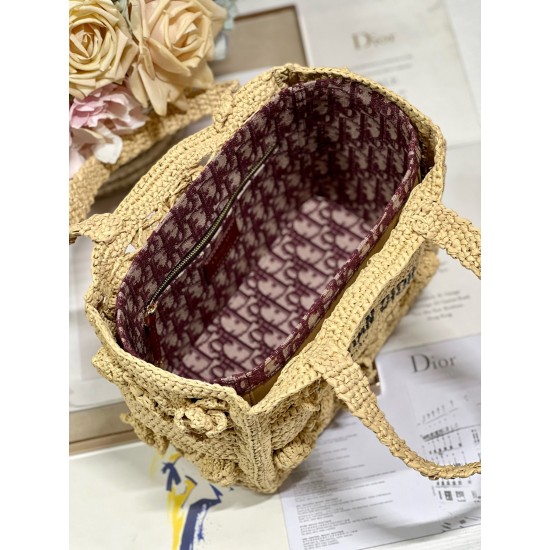 Tote book