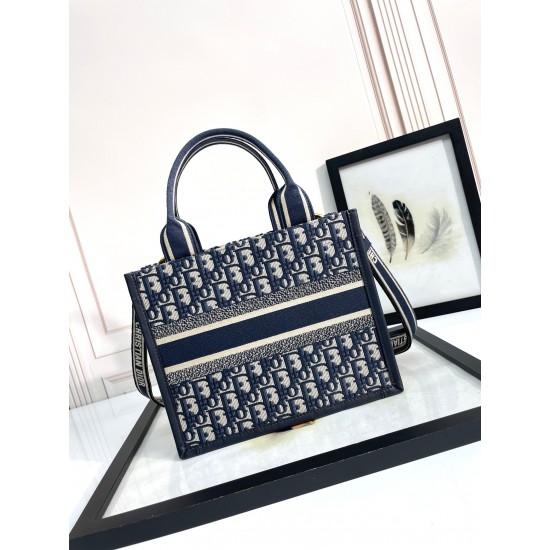 Tote book