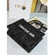 Tote book