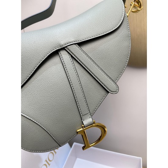 Saddle