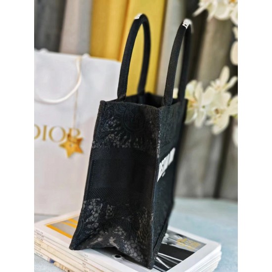 Tote book