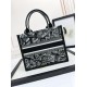 Tote book