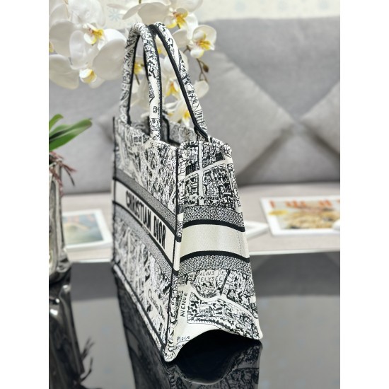 Tote book