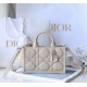 Tote book