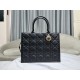 Tote book