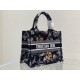 Tote book