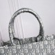 Tote book