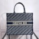 Tote book