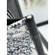 Tote book