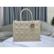 Tote book