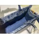 Tote book