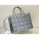 Tote book