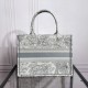 Tote book
