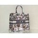 Tote book