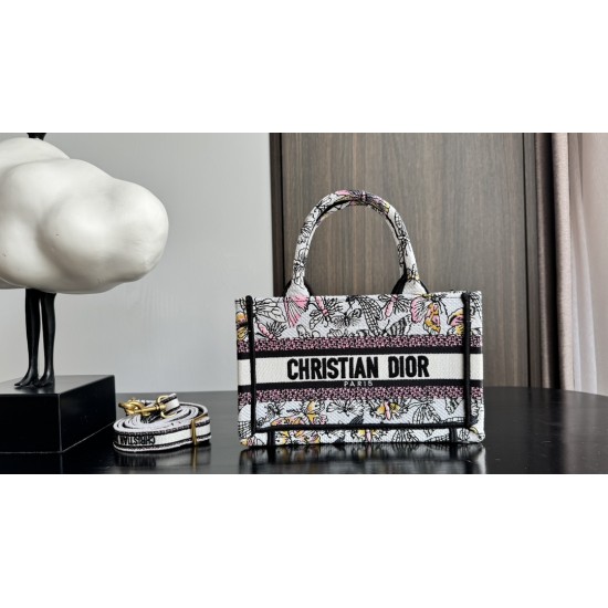 Tote book