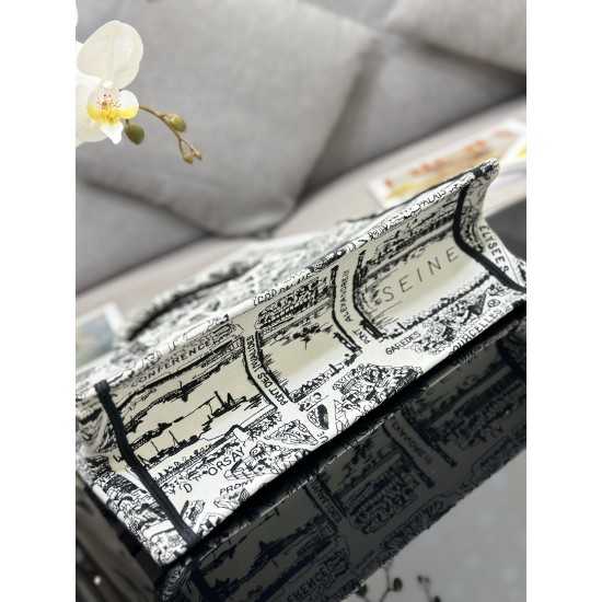 Tote book