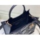 Tote book