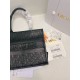 Tote book