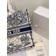 Tote book