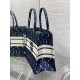 Tote book