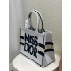 Tote book
