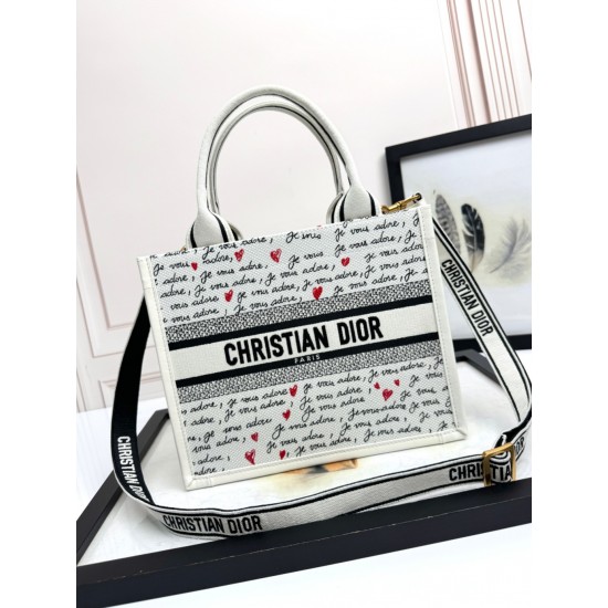 Tote book